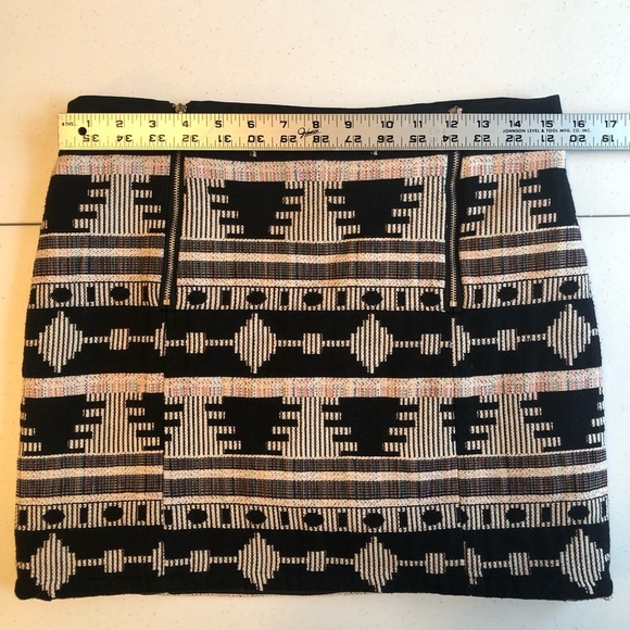 Bishop + Young Aztec Print Lined Mini Skirt Size M - Picture 3 of 6